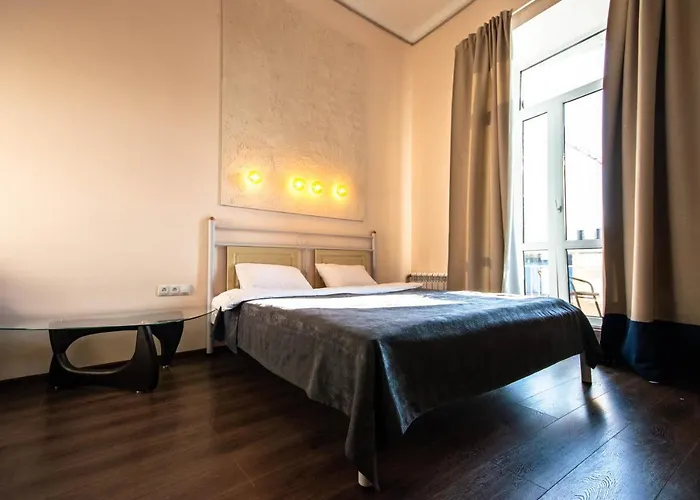 Kyiv Rouge Apartment