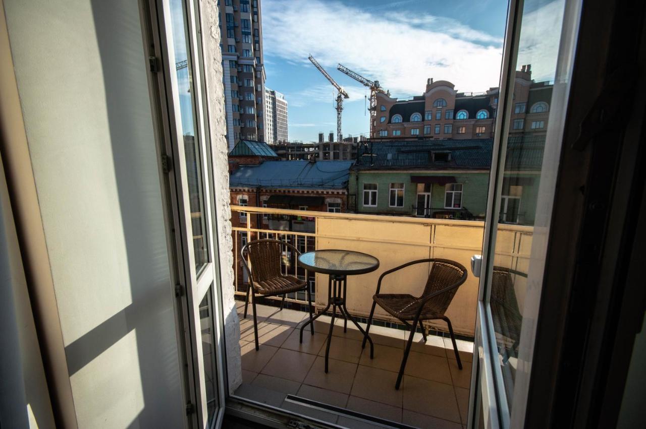Apartment Rouge *