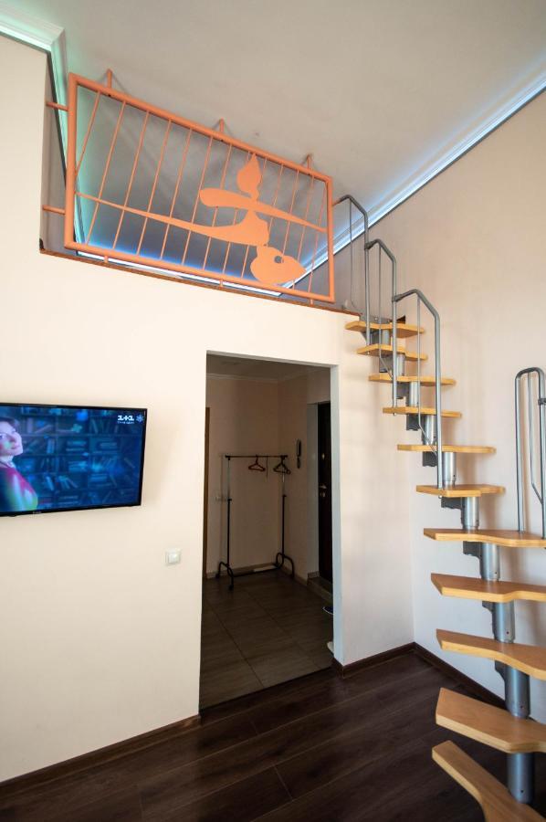 Apartment Rouge